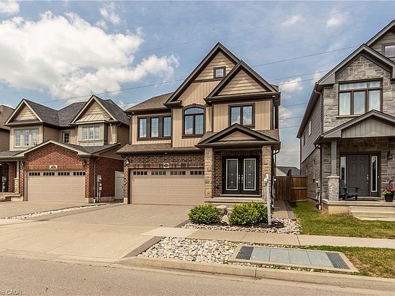 3rd image of 508 Netherwood Cres
