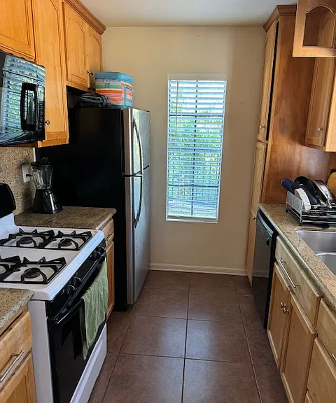13250 Wimberly Sq #211 — Photo 1