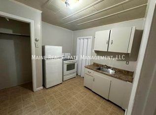 124 York St APT 5, Bangor, ME 04401