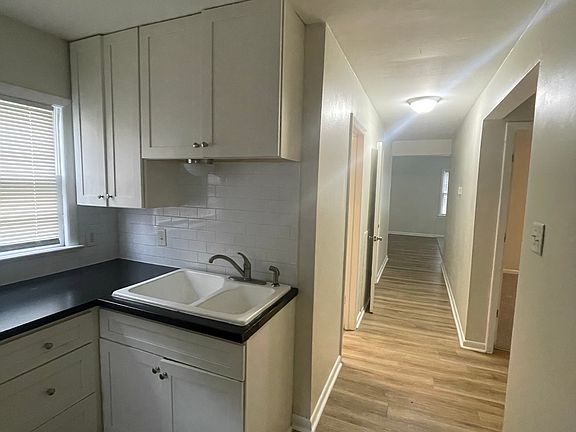 3rd image of 1251 21st St APT A