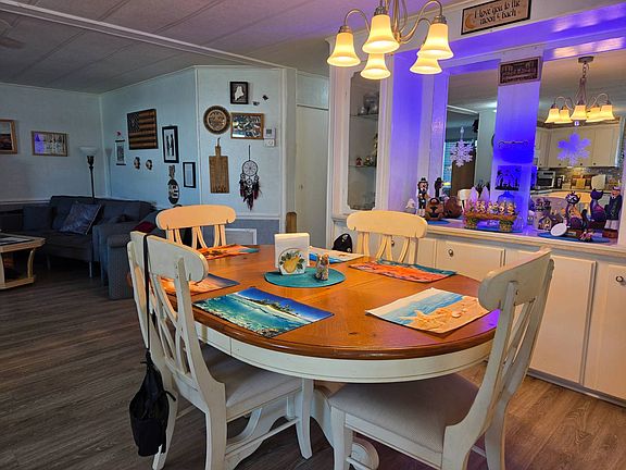 5th image of 1510 Ariana St #360
