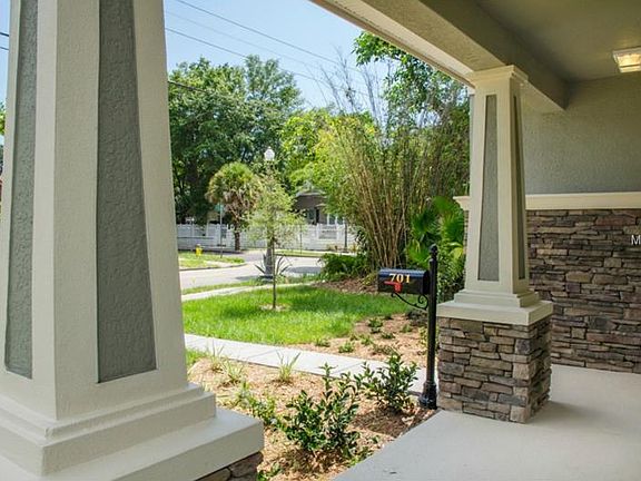 3rd image of 308 W Idlewild Ave
