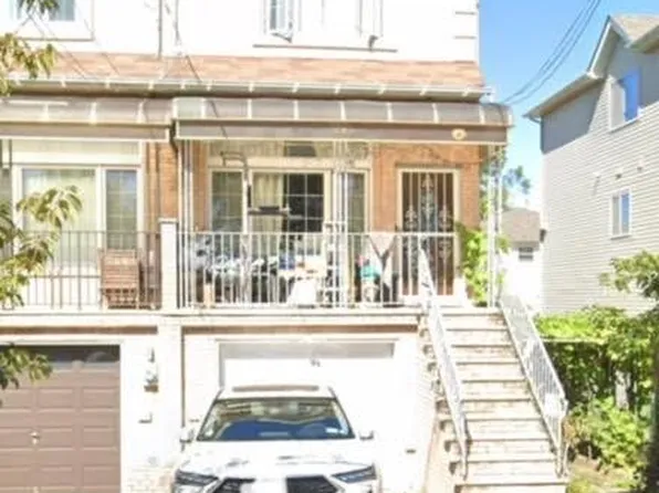 295 Poultney St, Staten Island, NY 10306