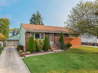11390 Gabriella Dr, Parma, OH