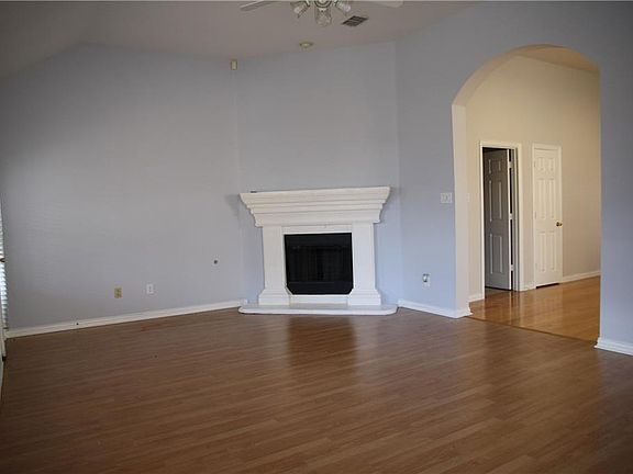 3rd image of 9320 Norman Dr