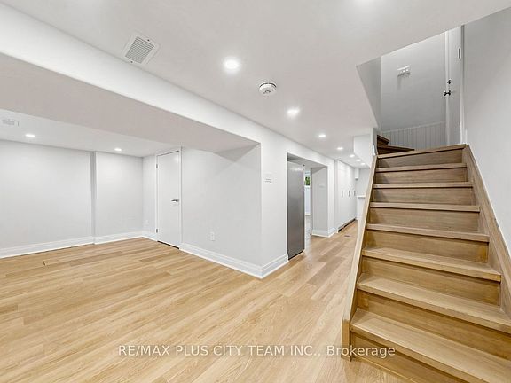 3rd image of 9 Lesmount Ave #Basement