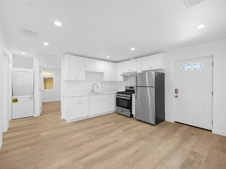 1st image of 308 N Catalina Ave #2