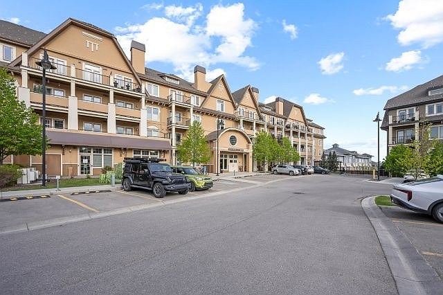 1st image of 10 E Mahogany Mews SE #203
