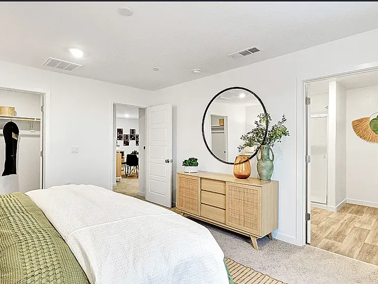 4425 N Madelyn Ave — Photo 9