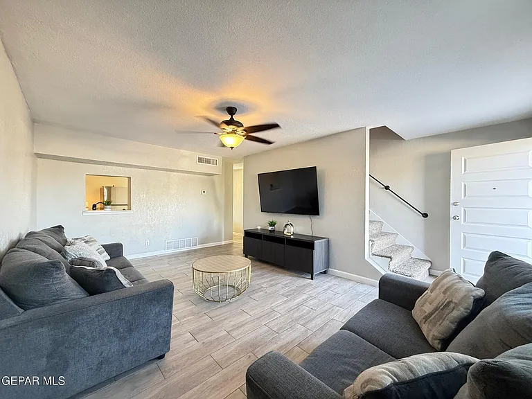 7441 Alameda Rear Ave #10 — Photo 2