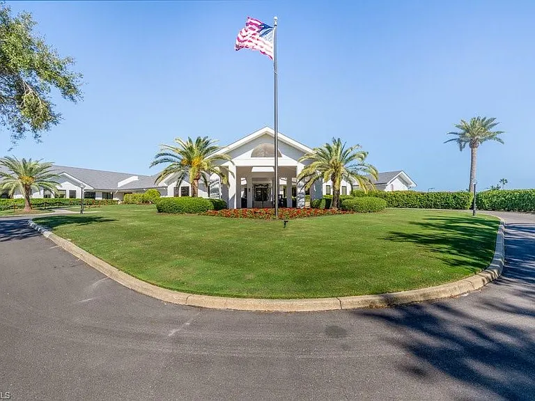 8251 Grand Palm Dr #3 — Photo 41