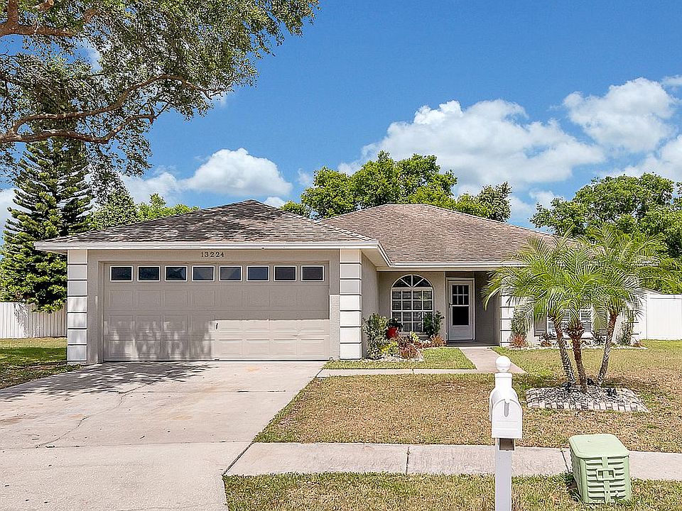 1st image of 13224 Pine Creek Cir