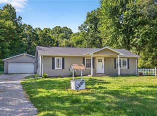 8230 Drake Stateline Rd NE, Burghill, OH 44404