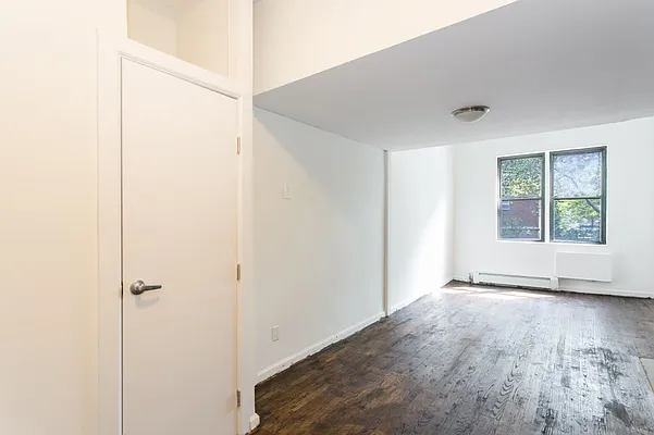 Rented by MNS | media 29