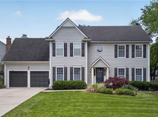 13013 Sherwood St, Leawood, KS 66209