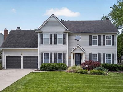 13013 Sherwood St, Leawood, KS, 66209
