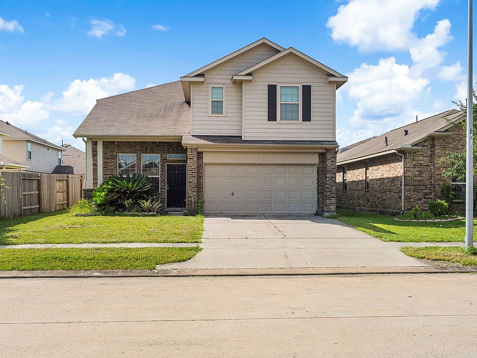 1st image of 15615 Dahlia Brook Way