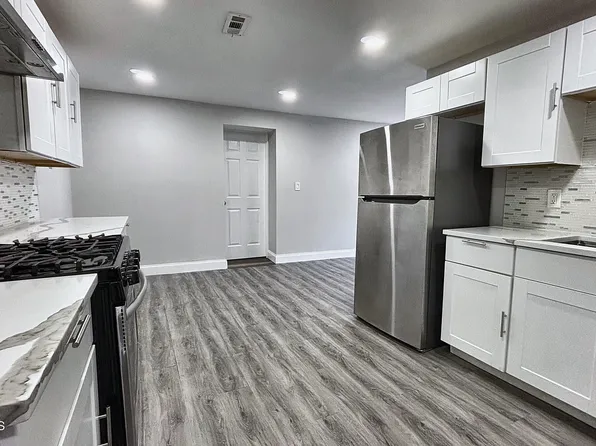 614 Pine St APT 1, Asbury Park, NJ 07712