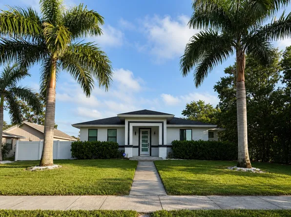 7320 9th Ave N, Saint Petersburg, FL 33710