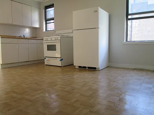 Rented by Mason Group LLC | media 7