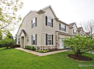 520 Shakespeare Dr, Grayslake, IL 60030