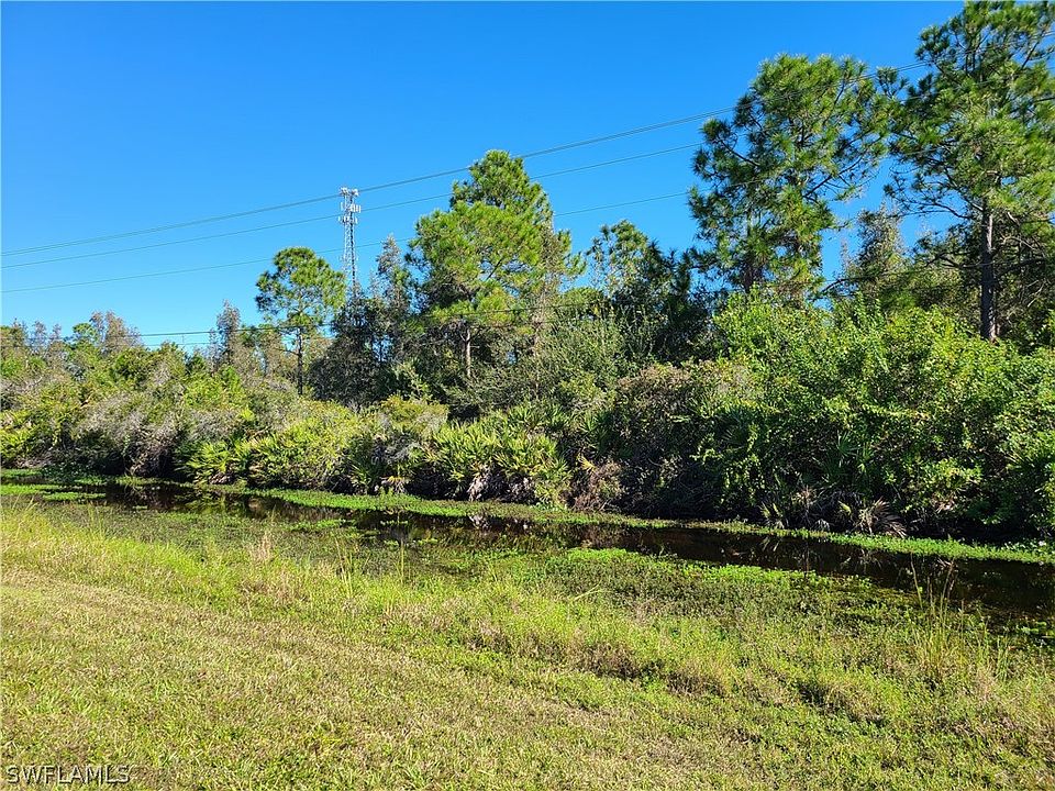 2nd image of 20990 N Tamiami Trl