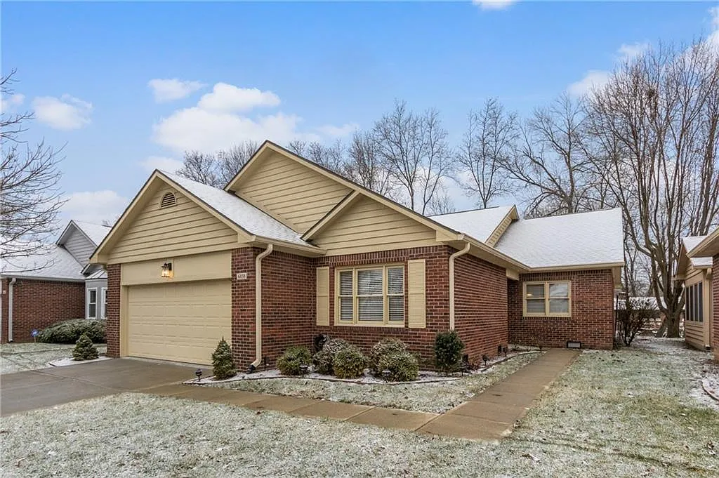 6858 Steinmeier Ln photo 1