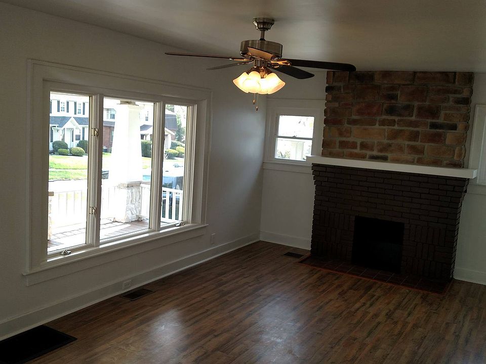 2nd image of 321 Seminole Rd