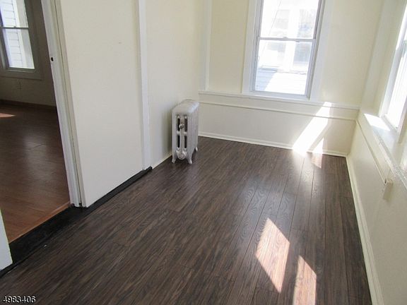 4th image of 251 N Center St Floor 3