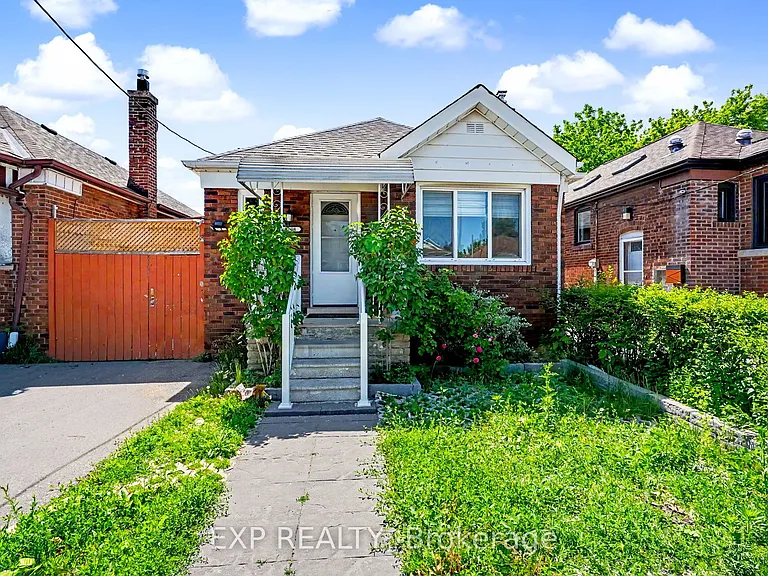 1788 Keele St — Photo 1