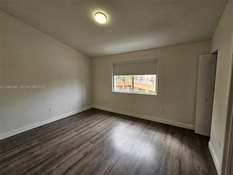 6235 Kendale Lakes Cir #237 — Photo 16