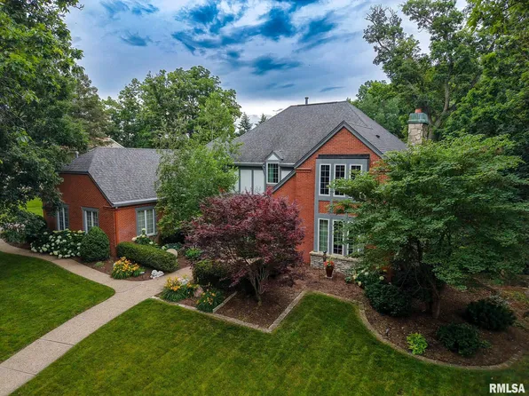 512 W Hidden Ln, Peoria, IL 61614