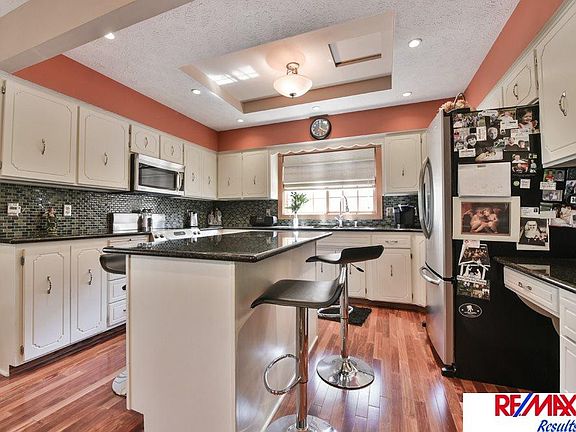 2nd image of 5833 S 105th St