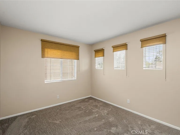 11645 Maynard Ave — Photo 27