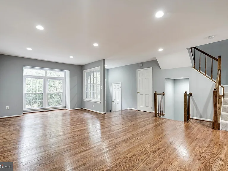3827 Inverness Rd — Photo 6