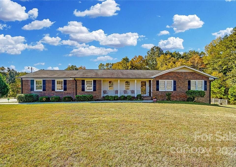 1st image of 231 Kings Dr