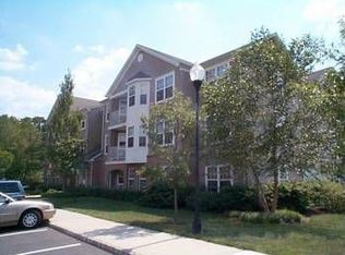 212 Mowat Cir, Hamilton, NJ 08690