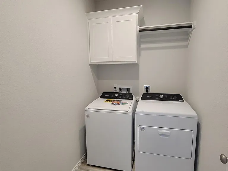 113 Bluff Creek Ln — Photo 15