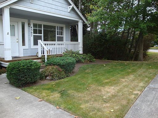 2nd image of 4507 Blakely Dr