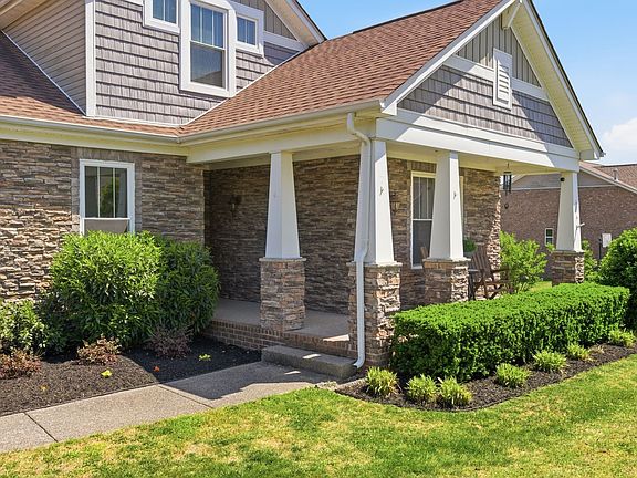 2nd image of 511 Cherry Blossom Way