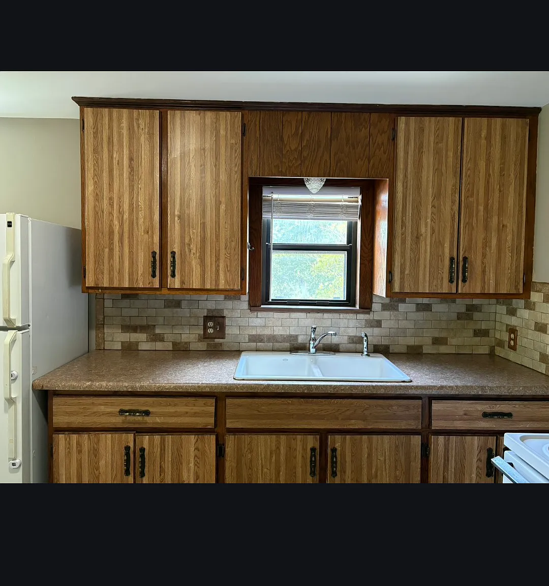 557 Prospect St — Photo 3