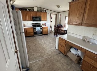 620 S Burroughs St, Ottawa, KS 66067