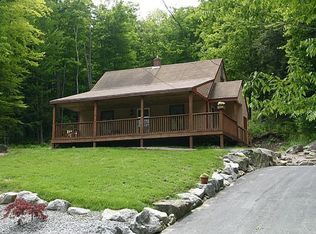 30 Chase St, Sunapee, NH 03782