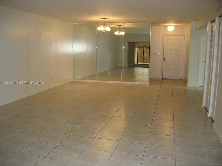 SW 115th Pl — Photo 21