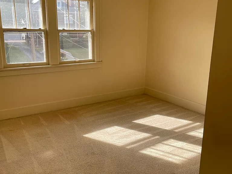 211 E Sheridan Ave — Photo 15