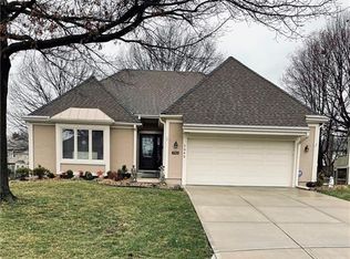 7943 W 118th Pl, Overland Park, KS 66210