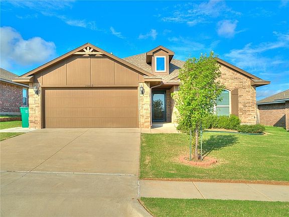 2nd image of 10009 Summerhill Ln
