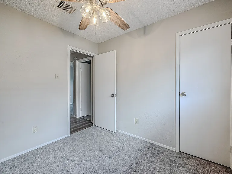5210 Russelville Rd — Photo 24