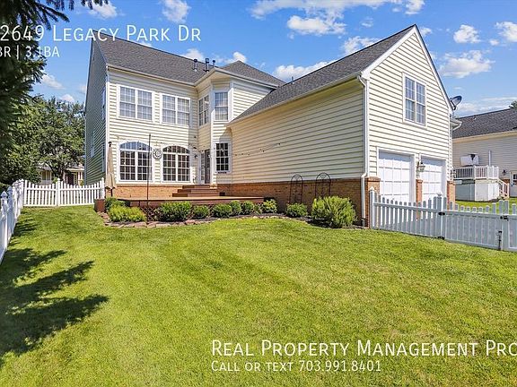 3rd image of 42649 Legacy Park Dr