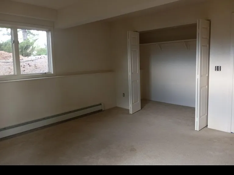5780 Eastwood Ln — Photo 10
